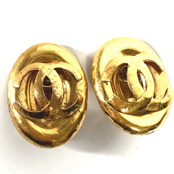 Chanel vintage accessories round Earrings Gold - Picture 1 of 7
